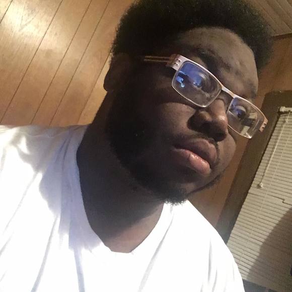 Meet your Posher, Kevin - Picture 1 of 1